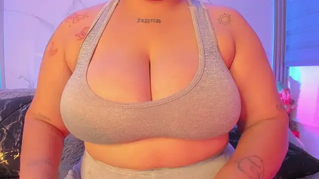 dayan silva  online show from February 21, 12:00 am