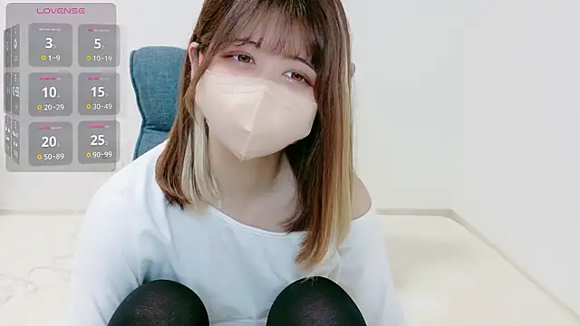 MoMoka jp online show from April 30, 11:48 am