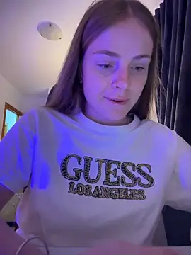 Snapshot of Piinkpandora chatting on September 27, 9:22 pm Piinkpandora online show from September 27, 9:22 pm