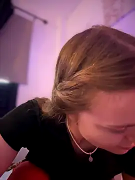 Snapshot of Piinkpandora chatting on October 29, 5:48 pm Piinkpandora online show from October 29, 5:48 pm