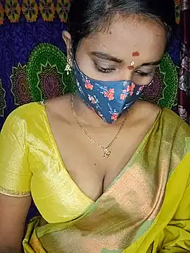 Snapshot of anisha91 chatting on September 16, 4:48 pm anisha91 online show from September 16, 4:48 pm