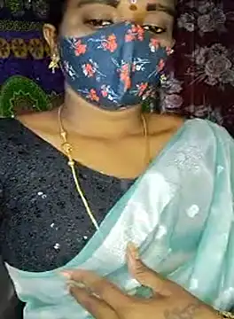 Snapshot of anisha91 chatting on October 9, 6:17 am anisha91 online show from October 9, 6:17 am