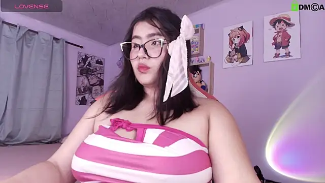 juli juliana online show from April 3, 11:58 pm