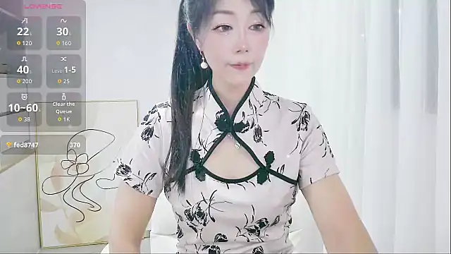 Snapshot of CindyHK chatting on October 18, 3:04 pm CindyHK online show from October 18, 3:04 pm