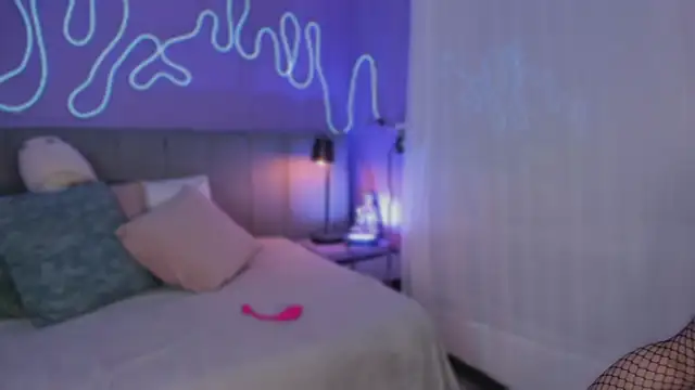 Snapshot of Mai_higurashi chatting on November 1, 9:08 pm Mai higurashi online show from November 1, 9:08 pm