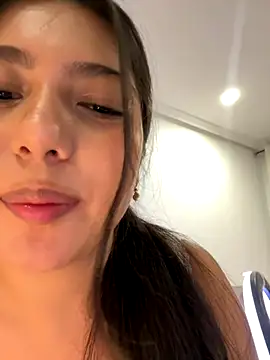 Snapshot of Maii_chan chatting on September 24, 4:55 am Maii chan online show from September 24, 4:55 am