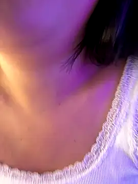 Snapshot of Maii_chan chatting on September 28, 5:58 am Maii chan online show from September 28, 5:58 am