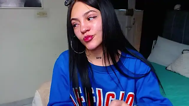 Violettasquirt online show from February 27, 4:29 pm