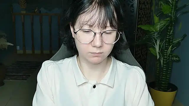 NancyMartinez online show from November 3, 9:13 am