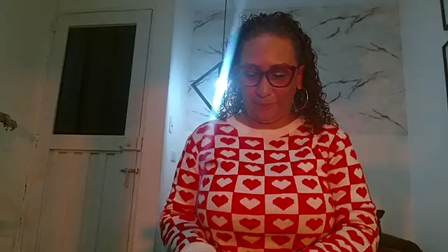 Snapshot of EvaMills1 chatting on September 15, 8:16 pm EvaMills1 online show from September 15, 8:16 pm