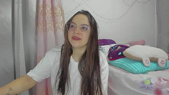 HARLEYNAPIER online show from June 13, 11:02 pm