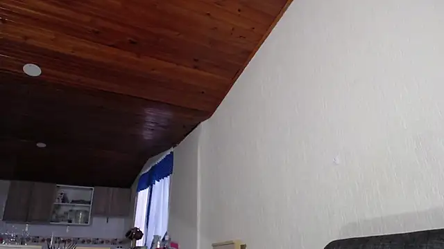 Snapshot of Cuty_sexy_hot chatting on October 28, 11:16 am Cuty sexy hot online show from October 28, 11:16 am