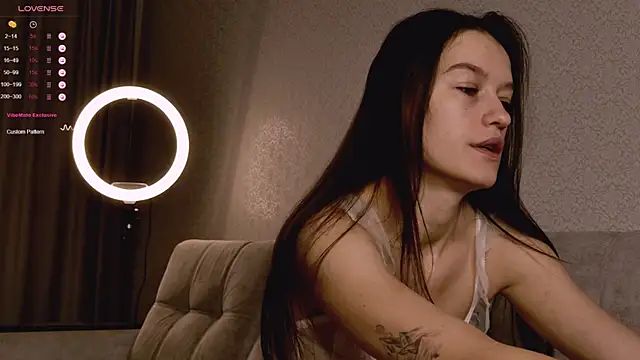 Alice  grace online show from October 9, 8:02 pm