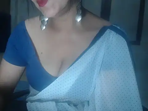 LustyShreya online show from September 22, 6:06 pm