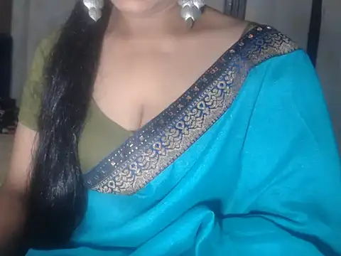 LustyShreya online show from October 12, 5:37 pm