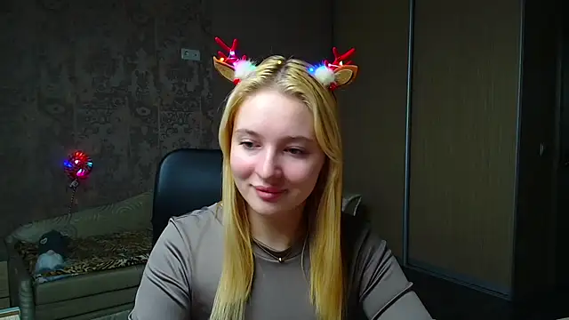 Milka kiss  online show from December 19, 11:57 am