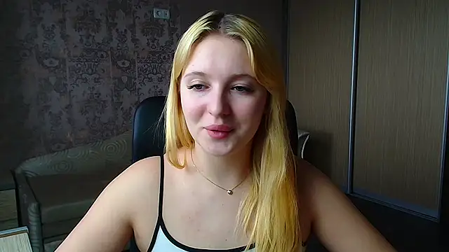 Milka kiss  online show from May 13, 11:27 am