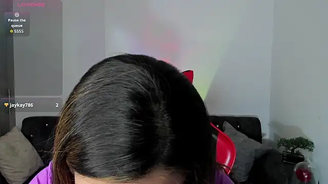 Snapshot of zoee_jackson chatting on October 8, 7:24 am zoee jackson online show from October 8, 7:24 am