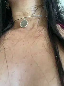 GrlAlice online show from March 28, 4:06 pm