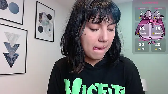 amy adams1 online show from September 19, 4:44 am