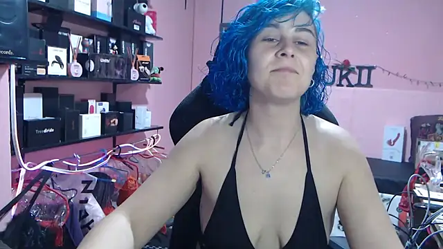 sukii93 online show from April 11, 10:13 pm