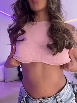 AmmyCollinsW online show from March 8, 8:13 pm