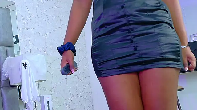 Snapshot of AlisonJaimes chatting on October 17, 2:20 pm AlisonJaimes online show from October 17, 2:20 pm