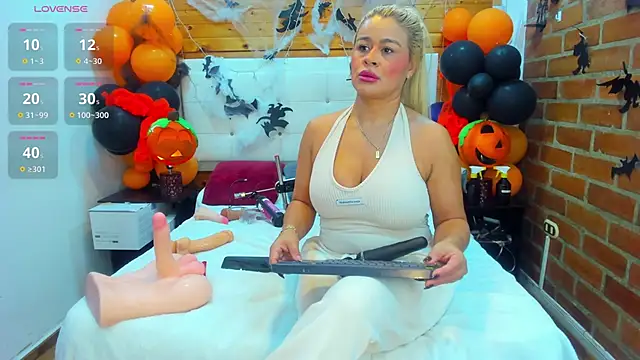 Dulcex69 online show from October 19, 4:31 pm