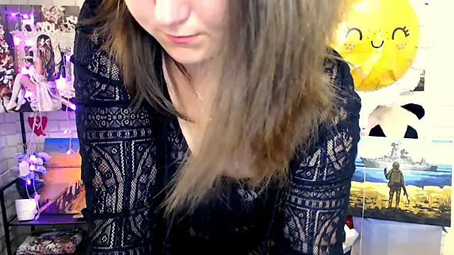 Snapshot of Darina_M_ chatting on September 11, 4:46 am Darina M online show from September 11, 4:46 am