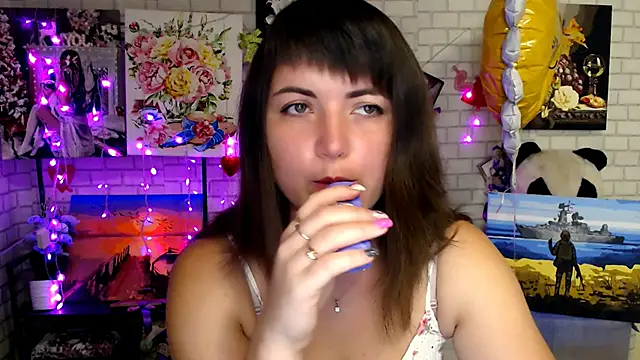 Snapshot of Darina_M_ chatting on September 16, 4:53 am Darina M online show from September 16, 4:53 am