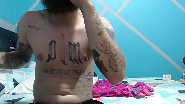 Nanna and Balder online show from October 26, 3:13 am