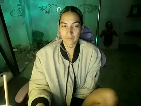 mandy berrys online show from June 22, 7:38 am