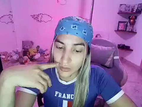mandy berrys online show from July 5, 4:19 am