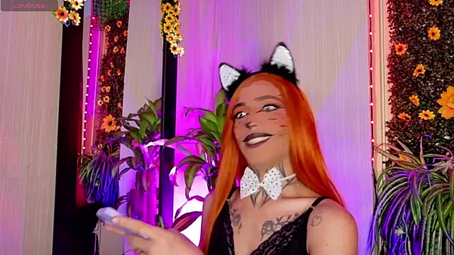 Snapshot of Micaela_Rangel chatting on October 29, 3:44 am Micaela Rangel online show from October 29, 3:44 am