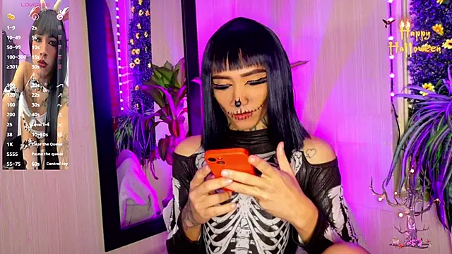 Snapshot of Micaela_Rangel chatting on October 14, 3:20 am Micaela Rangel online show from October 14, 3:20 am