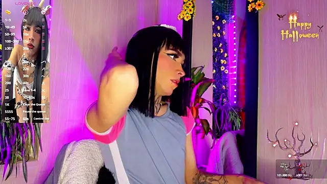 Snapshot of Micaela_Rangel chatting on October 17, 2:04 am Micaela Rangel online show from October 17, 2:04 am