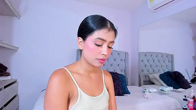 TianaReedd online show from October 14, 12:52 pm