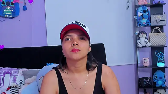 sara mendez2 online show from September 20, 11:36 pm