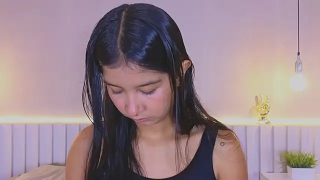 Snapshot of Aida_moreno chatting on October 25, 12:02 pm Aida moreno online show from October 25, 12:02 pm