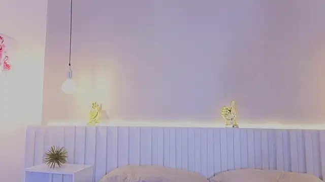 Snapshot of Aida_moreno chatting on October 11, 11:47 am Aida moreno online show from October 11, 11:47 am