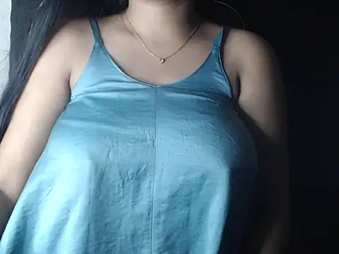 Devil Erin online show from October 5, 7:08 pm