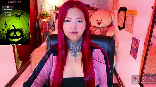 meghan nill online show from October 4, 3:34 am