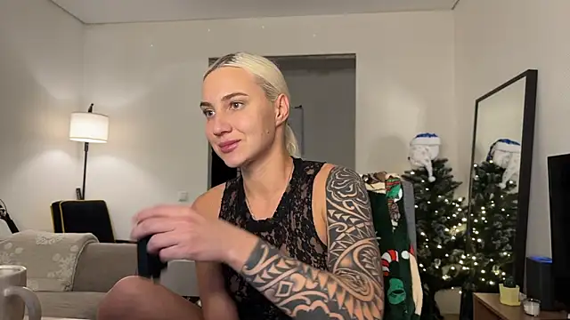 AnneBall online show from January 6, 7:17 pm