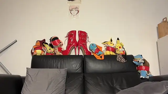 coyemoo online show from March 28, 10:26 am