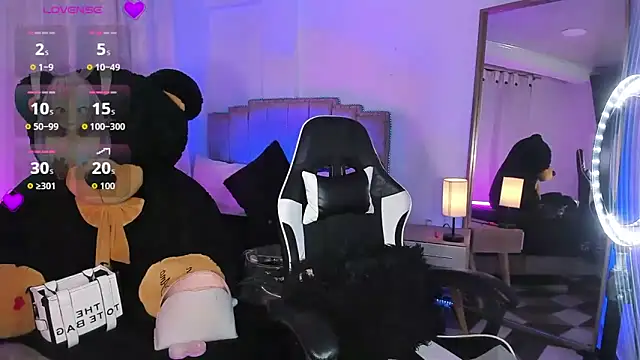 alexia mattel online show from October 28, 8:46 pm