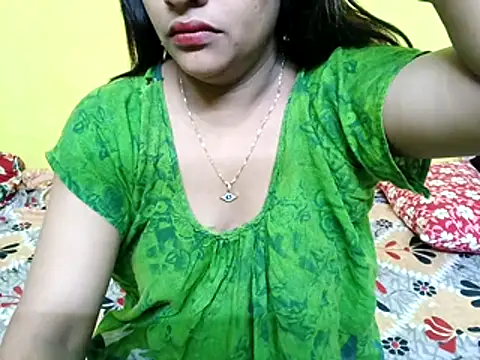 Snapshot of Sexyranibhabhi chatting on October 23, 2:50 am Sexyranibhabhi online show from October 23, 2:50 am