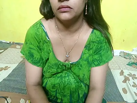 Snapshot of Sexyranibhabhi chatting on October 27, 3:13 am Sexyranibhabhi online show from October 27, 3:13 am