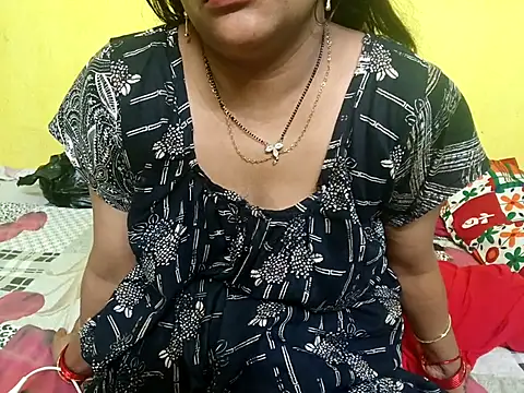 Snapshot of Sexyranibhabhi chatting on September 27, 5:47 am Sexyranibhabhi online show from September 27, 5:47 am