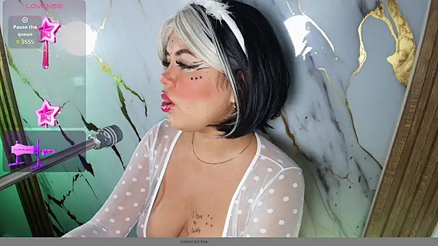 Lizz Tender online show from September 22, 12:25 pm