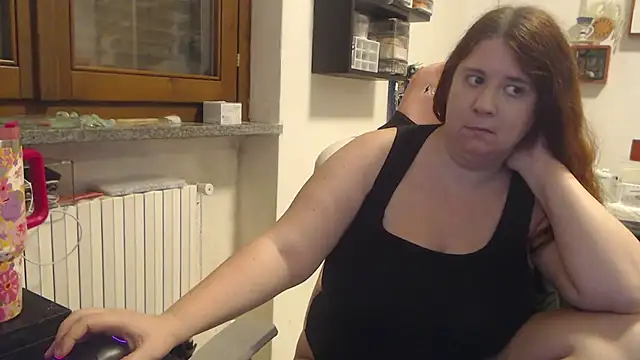 Snapshot of valerysexy chatting on October 23, 11:55 pm valerysexy online show from October 23, 11:55 pm